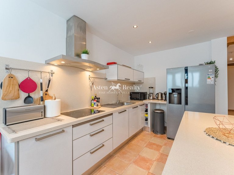 Town House for Sale in El Medano, Tenerife 7