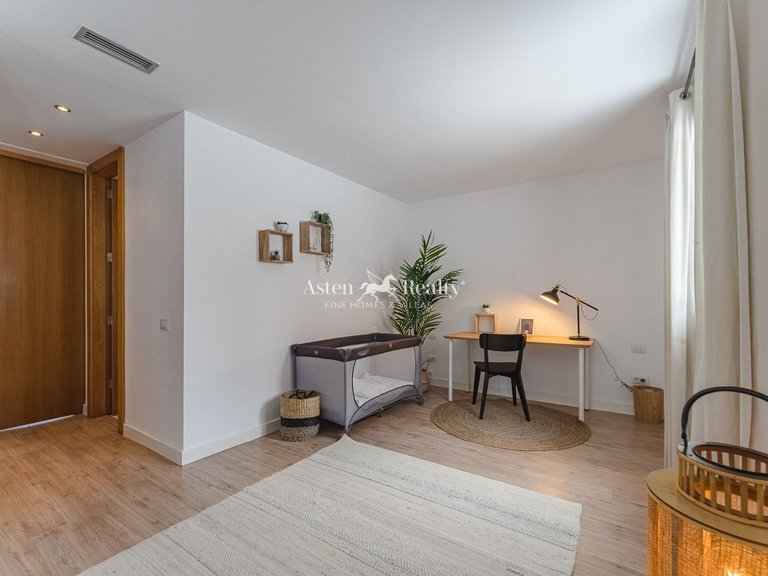 Town House for Sale in El Medano, Tenerife 14