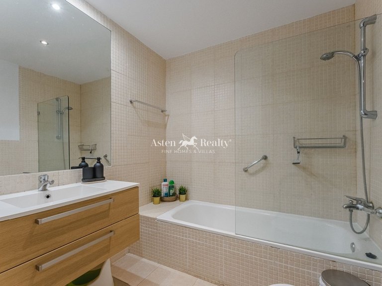 Town House for Sale in El Medano, Tenerife 23