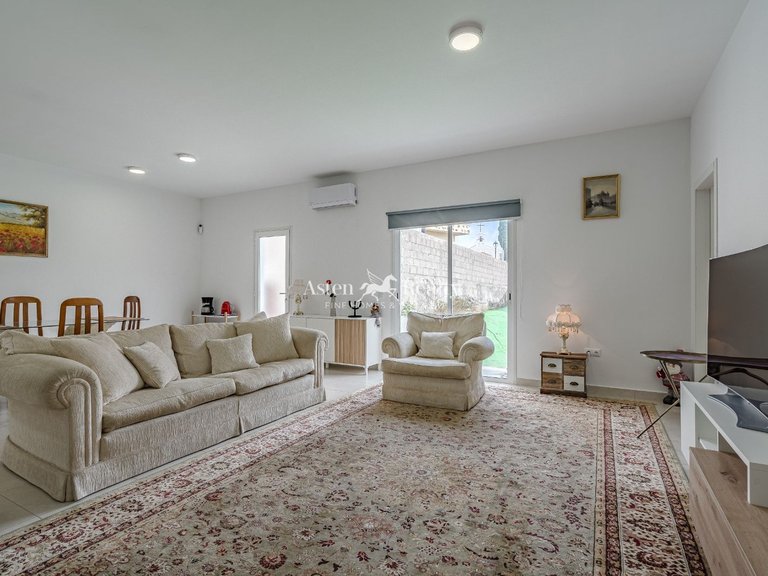 Villa for Sale in San Miguel, Tenerife 5
