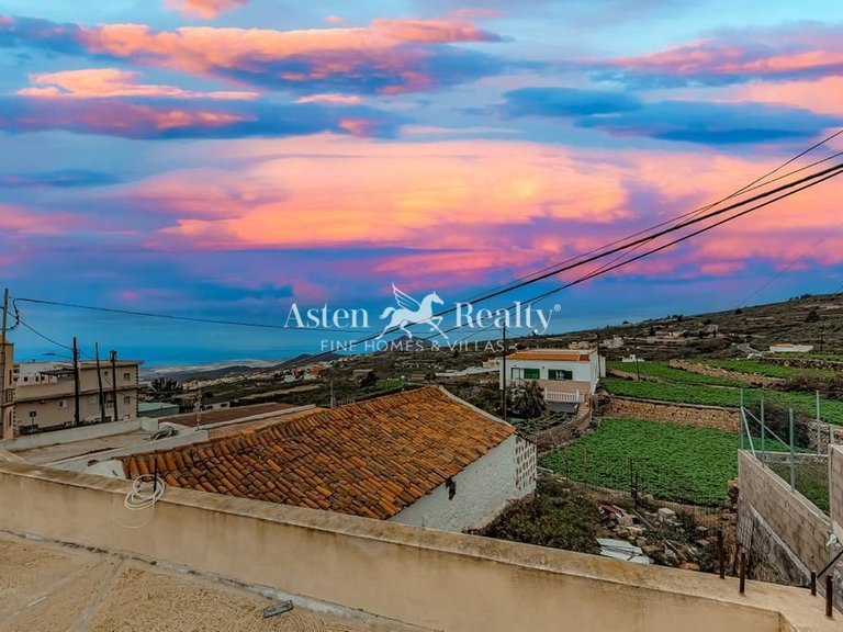 Villa for Sale in San Miguel, Tenerife 25