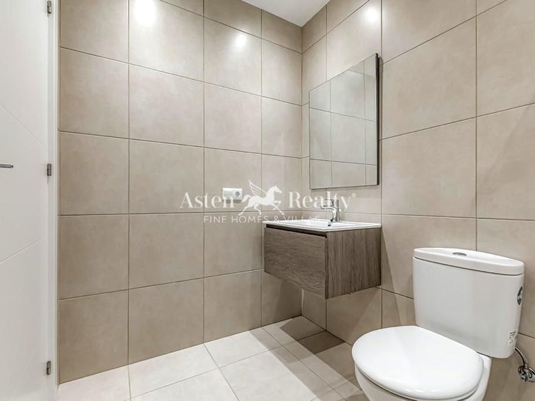 Villa for Sale in San Miguel, Tenerife 13