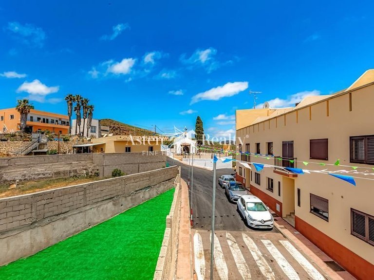 Villa for Sale in San Miguel, Tenerife 33