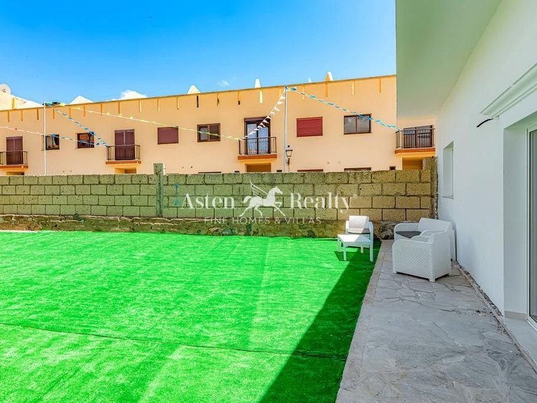 Villa for Sale in San Miguel, Tenerife 29
