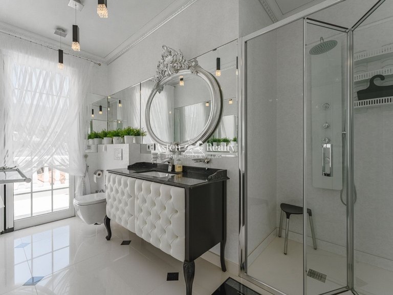 Villa for Sale in La Caleta, Tenerife 18