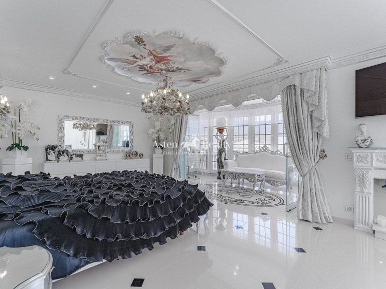 Villa for Sale in La Caleta, Tenerife 24