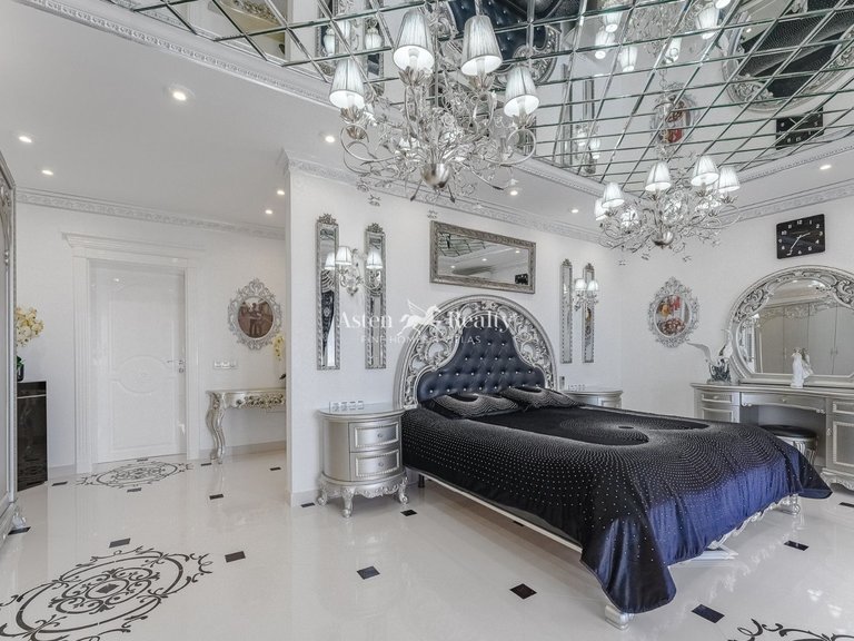 Villa for Sale in La Caleta, Tenerife 31