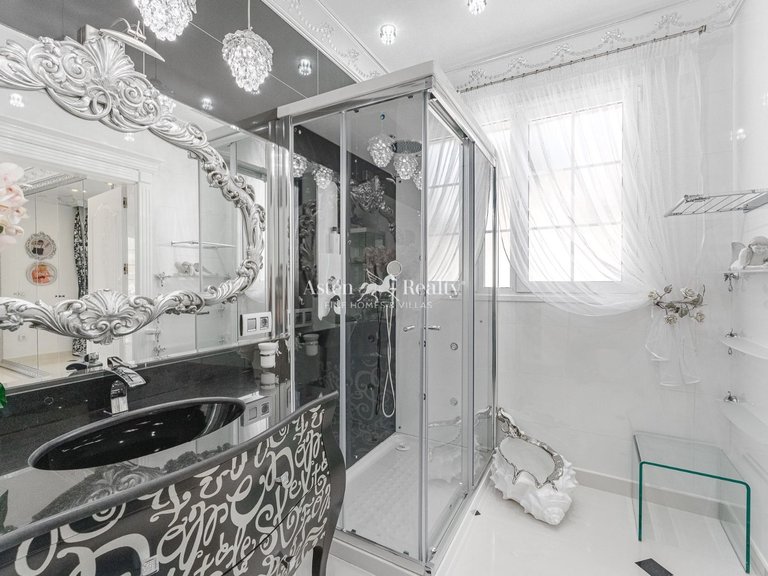 Villa for Sale in La Caleta, Tenerife 41