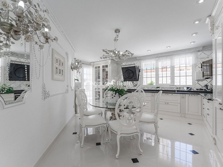 Villa for Sale in La Caleta, Tenerife 13