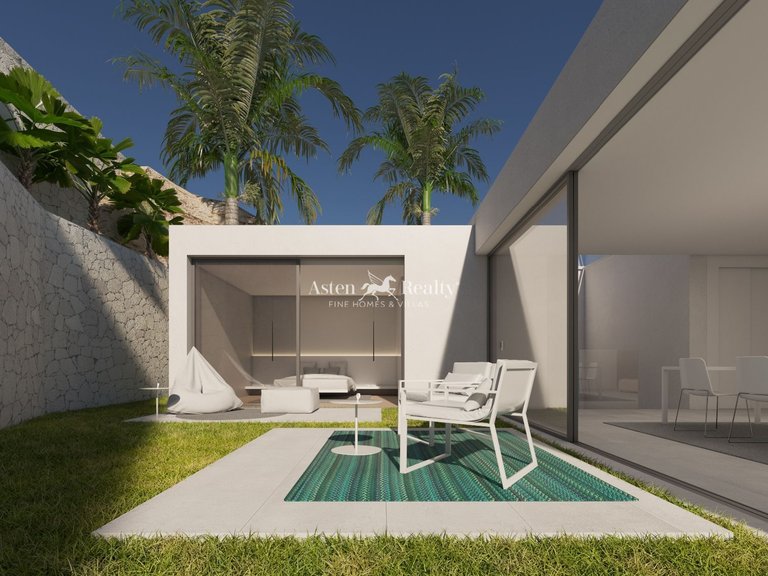 Villa for Sale in San Eugenio Alto, Tenerife 28