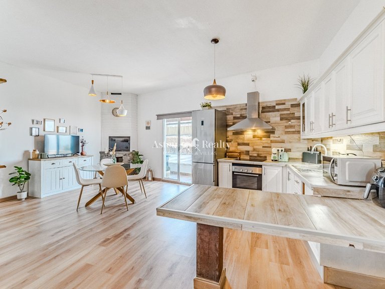 Apartment for Sale in Tijoco Bajo, Tenerife 3