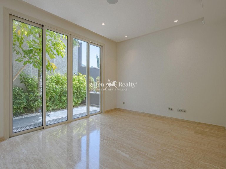 Villa for Sale in La Caleta, Tenerife 31