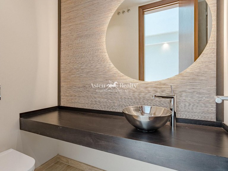 Villa for Sale in La Caleta, Tenerife 34