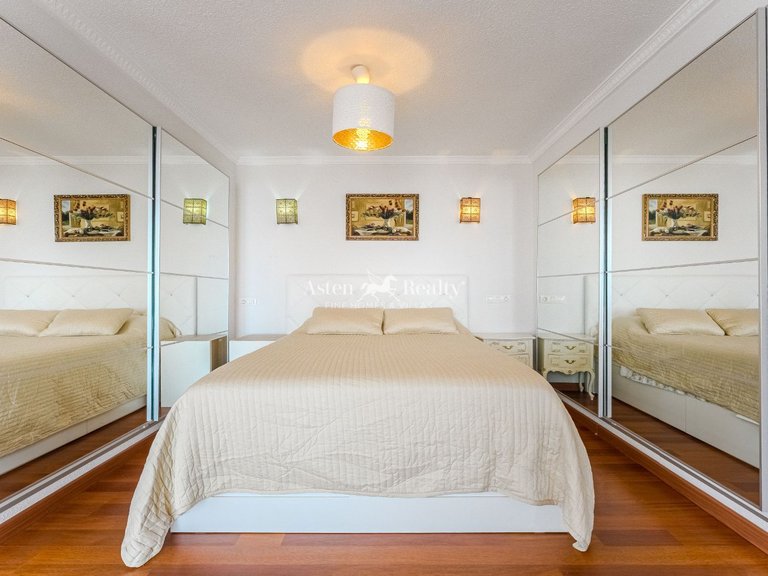 Villa for Sale in San Eugenio Alto, Tenerife 17