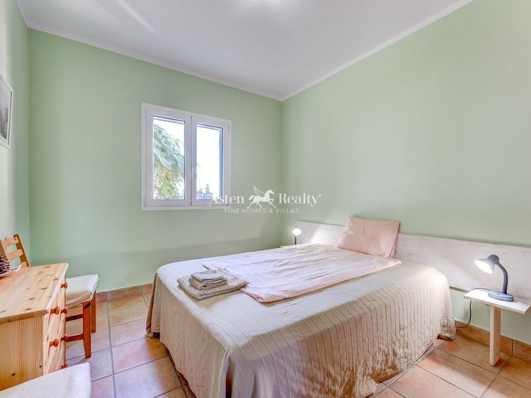 Villa for Sale in Guia De Isora, Tenerife 26