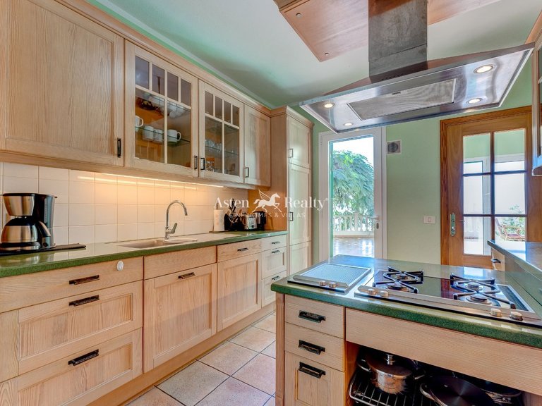 Villa for Sale in Guia De Isora, Tenerife 15