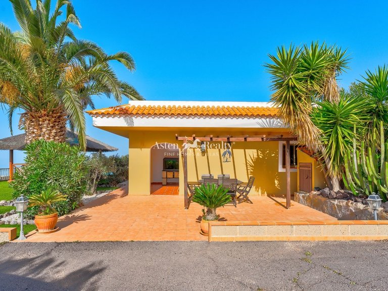 Villa for Sale in Adeje, Tenerife 2
