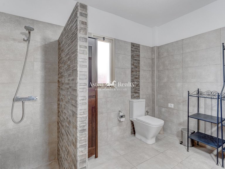 Villa for Sale in Adeje, Tenerife 19