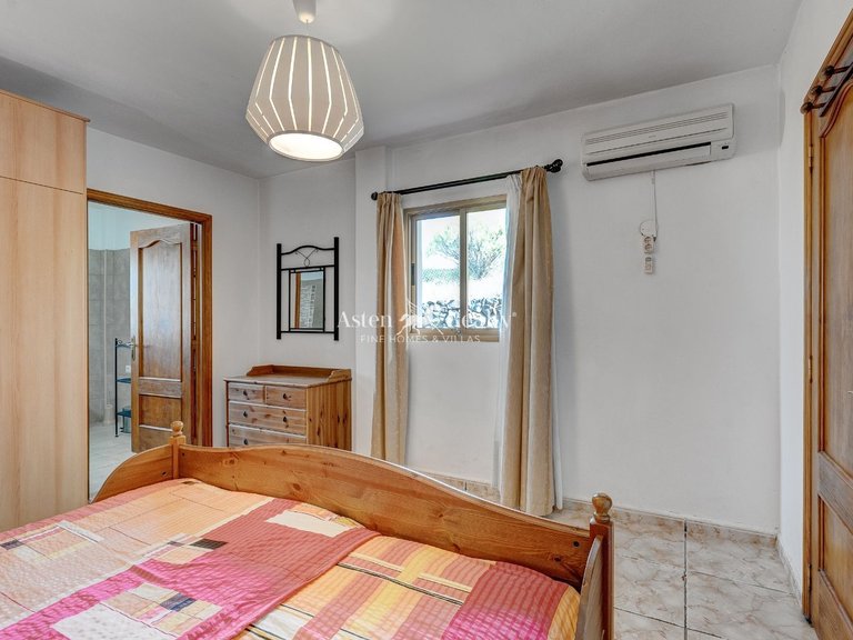 Villa for Sale in Adeje, Tenerife 16