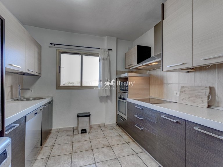 Villa for Sale in Adeje, Tenerife 32