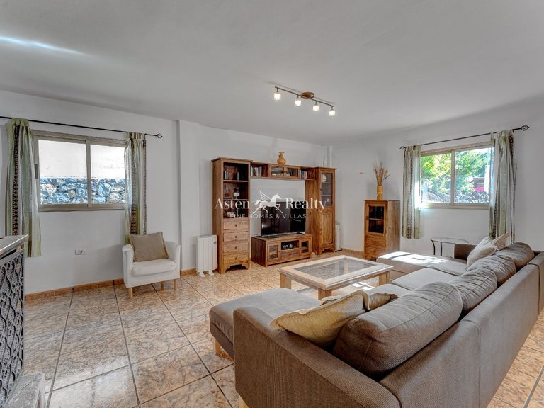 Villa for Sale in Adeje, Tenerife 12