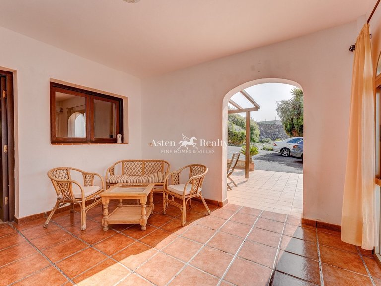 Villa for Sale in Adeje, Tenerife 10