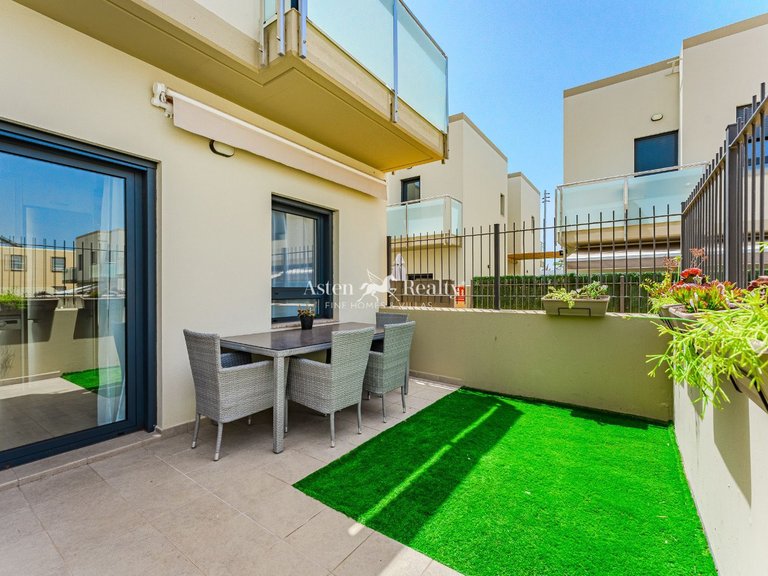 Town House for Sale in Las Galletas, Tenerife 12