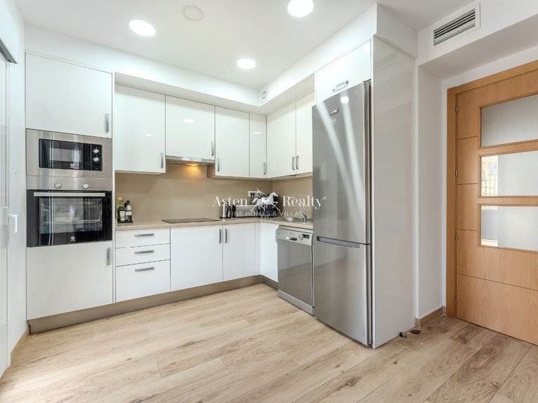 Town House for Sale in Las Galletas, Tenerife 10