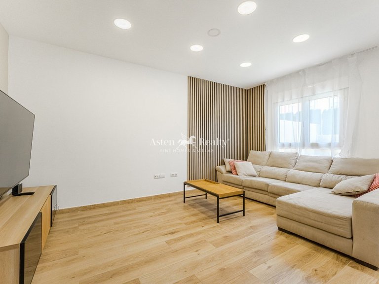 Town House for Sale in Las Galletas, Tenerife 4