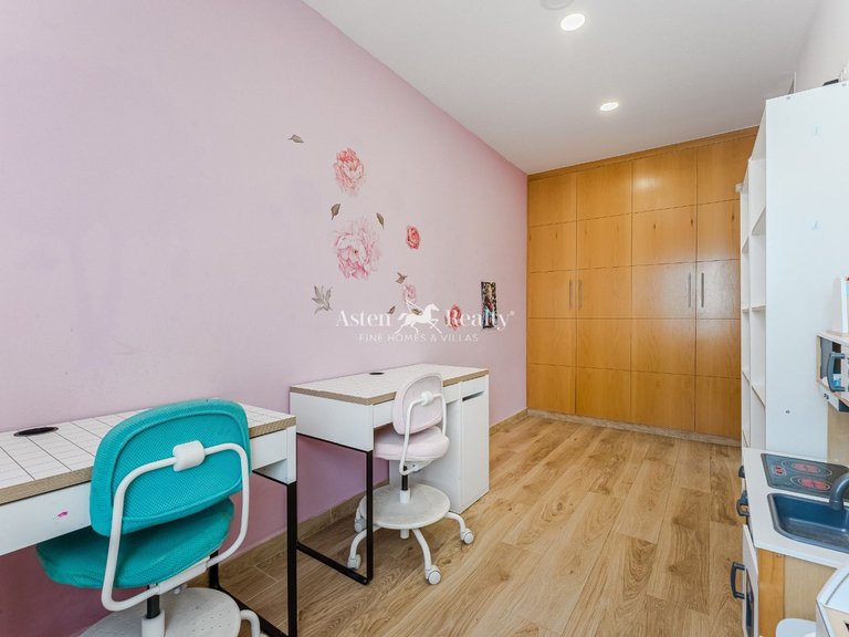 Town House for Sale in Las Galletas, Tenerife 25