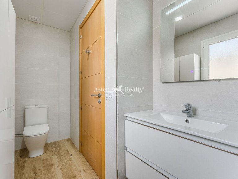 Town House for Sale in Las Galletas, Tenerife 19