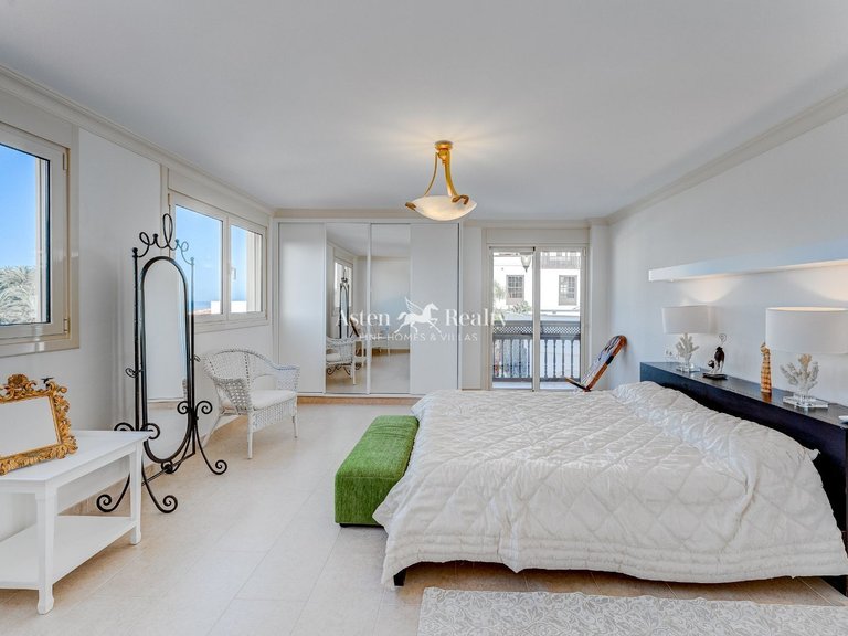 Villa for Sale in Playa Del Duque, Tenerife 27