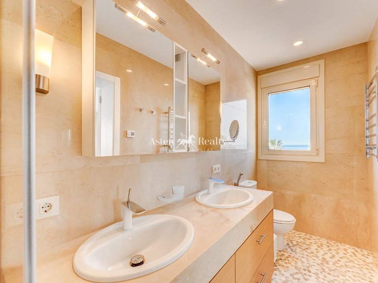 Villa for Sale in Playa Del Duque, Tenerife 32