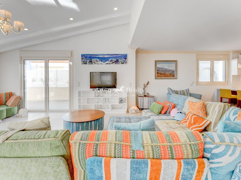 Villa for Sale in Playa Del Duque, Tenerife 16