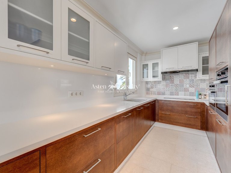 Villa for Sale in Playa Del Duque, Tenerife 22