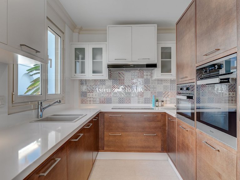 Villa for Sale in Playa Del Duque, Tenerife 23