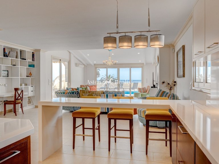 Villa for Sale in Playa Del Duque, Tenerife 25