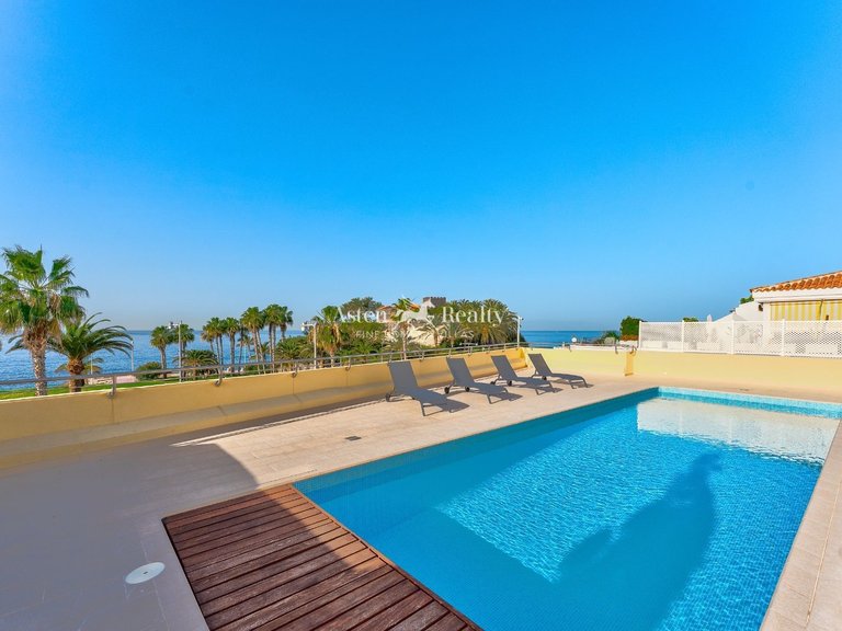 Villa for Sale in Playa Del Duque, Tenerife 7