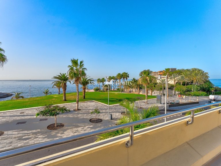 Villa for Sale in Playa Del Duque, Tenerife 8