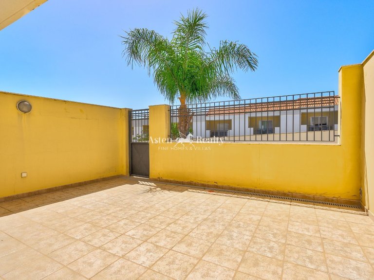 Town House for Sale in Torviscas Alto, Tenerife 1