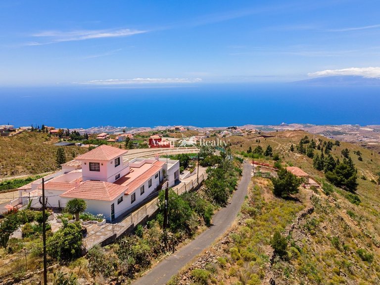 Villa for Sale in Tijoco Alto, Tenerife 4
