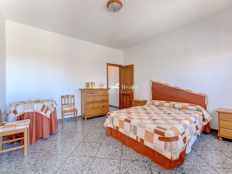 Villa for Sale in Tijoco Alto, Tenerife 31