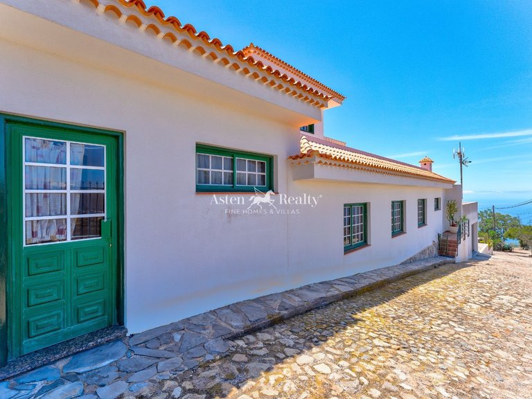 Villa for Sale in Tijoco Alto, Tenerife 39