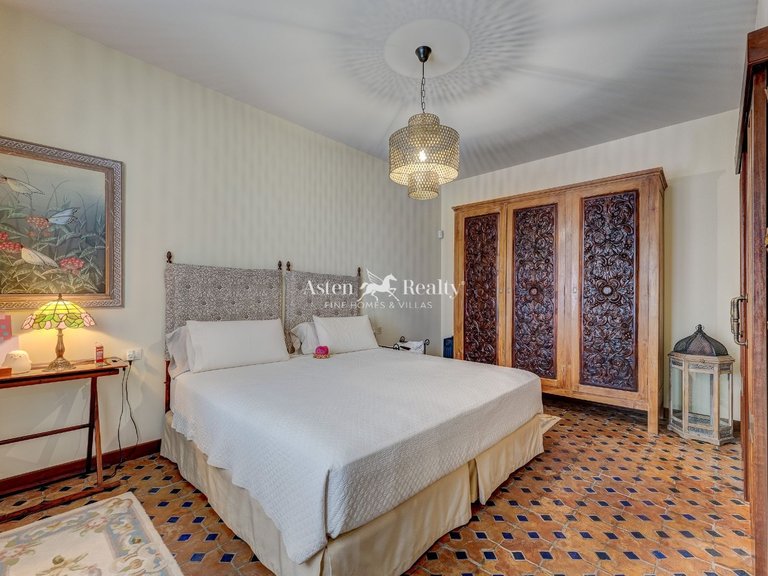 Villa for Sale in Adeje, Tenerife 14