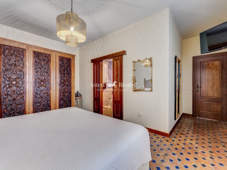 Villa for Sale in Adeje, Tenerife 15