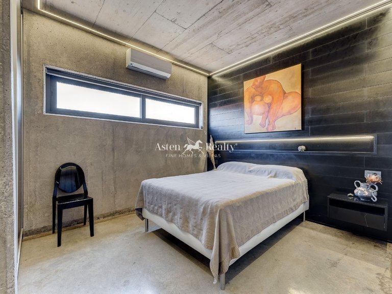 Villa for Sale in Playa Paraíso, Tenerife 23
