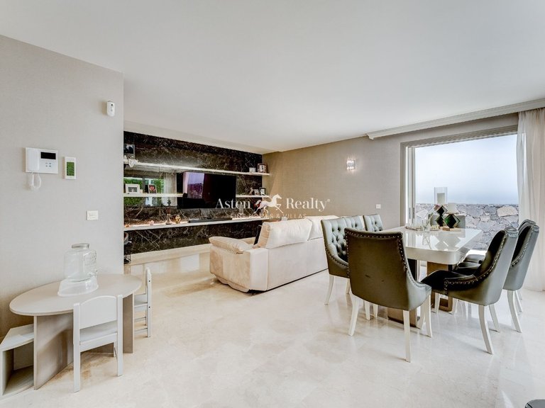 Apartment for Sale in La Caleta, Tenerife 6