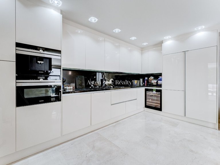 Apartment for Sale in La Caleta, Tenerife 7