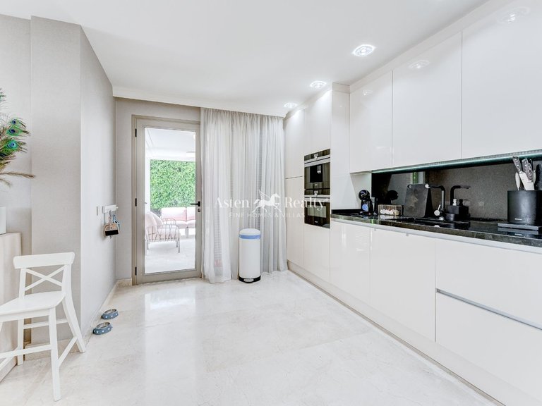 Apartment for Sale in La Caleta, Tenerife 8