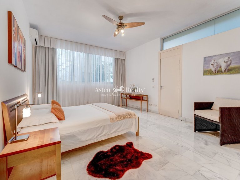 Villa for Sale in Playa Del Duque, Tenerife 45